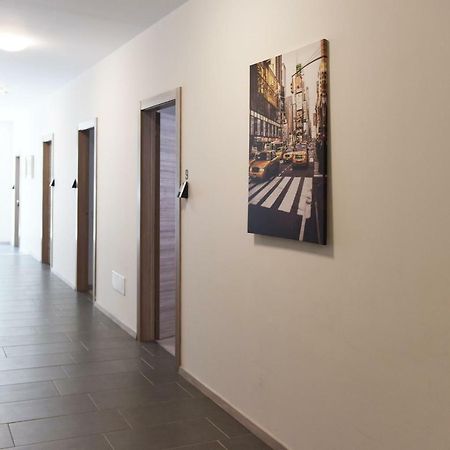 בולצאנו Mary'S Rooms & Apartments מראה חיצוני תמונה