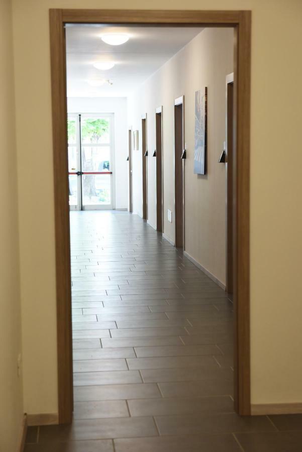 בולצאנו Mary'S Rooms & Apartments מראה חיצוני תמונה