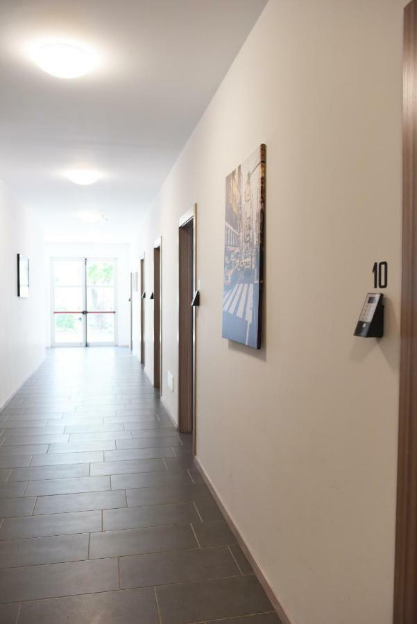 בולצאנו Mary'S Rooms & Apartments מראה חיצוני תמונה
